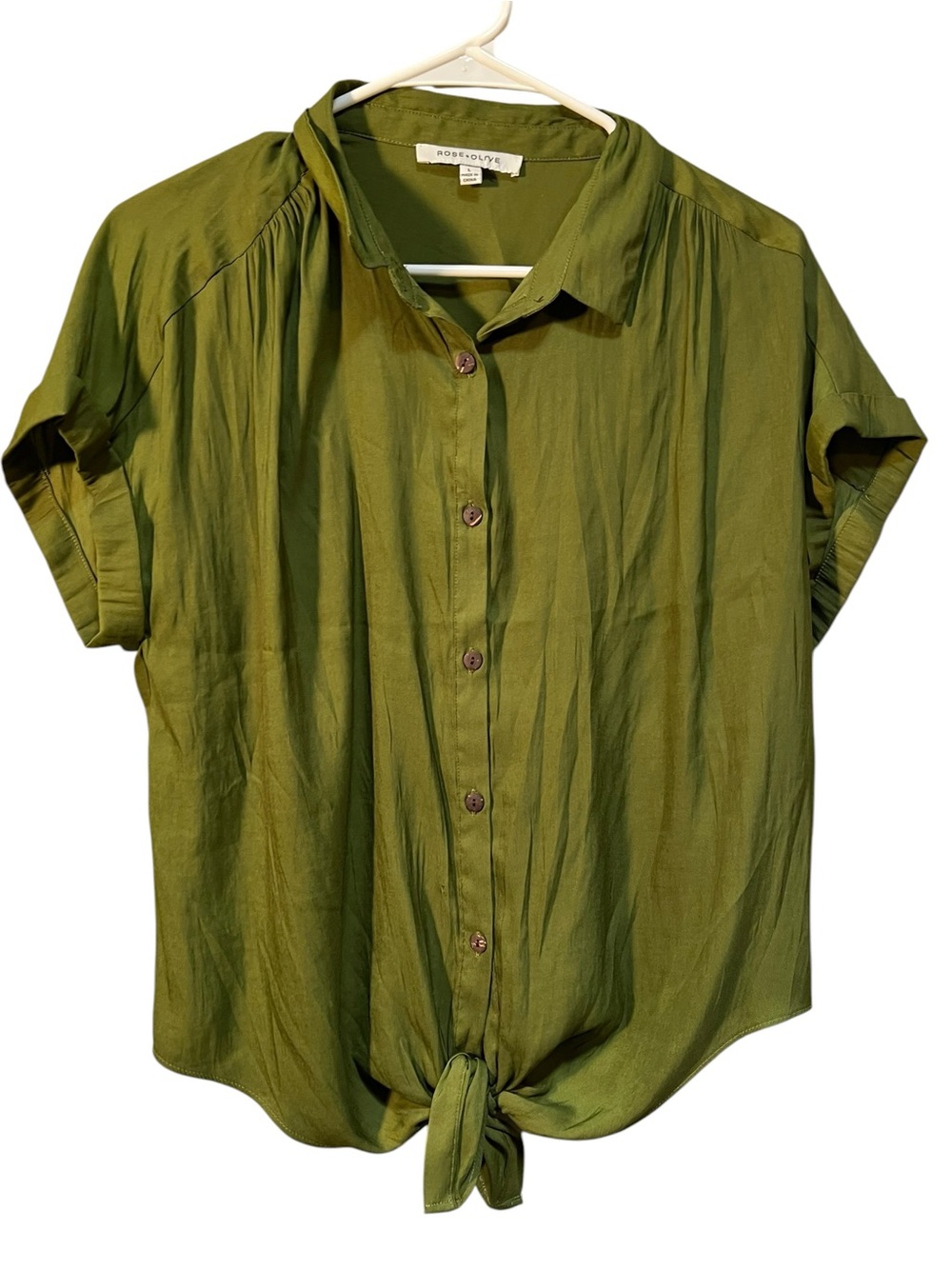 Rose + Olive Women’s Sz Large Button Down Blouse Short Cap Sleeves Green Tie Hem